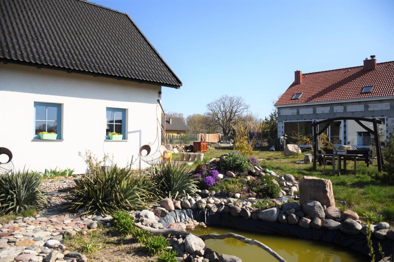 Dom Na Szumiacych Drzew Villa Debina  Kültér fotó